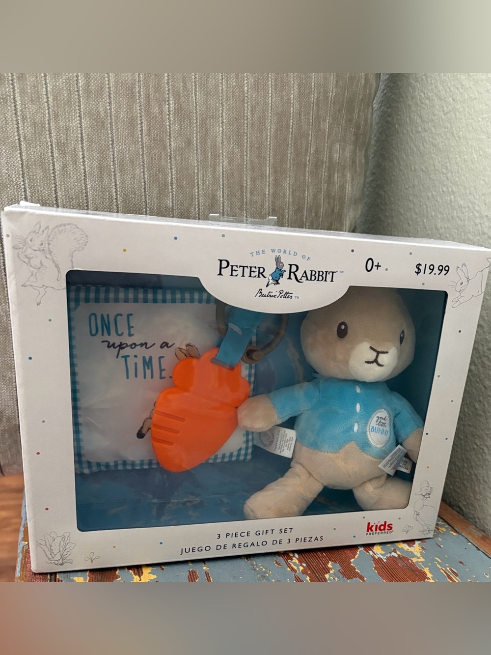 Peter rabbit three-piece gift set